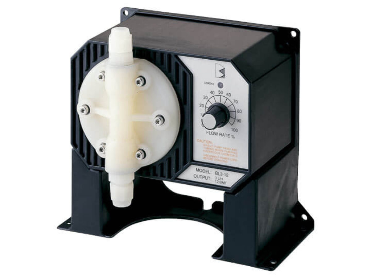 Bomba dosificadora BlackStone, 18.3 lph (4.8 gph) 115 Volts
